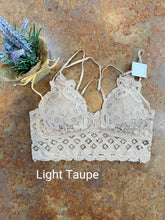 Load image into Gallery viewer, FLOWER LACE BRALETTE | LIGHT TAUPE - THAW Boutique 
