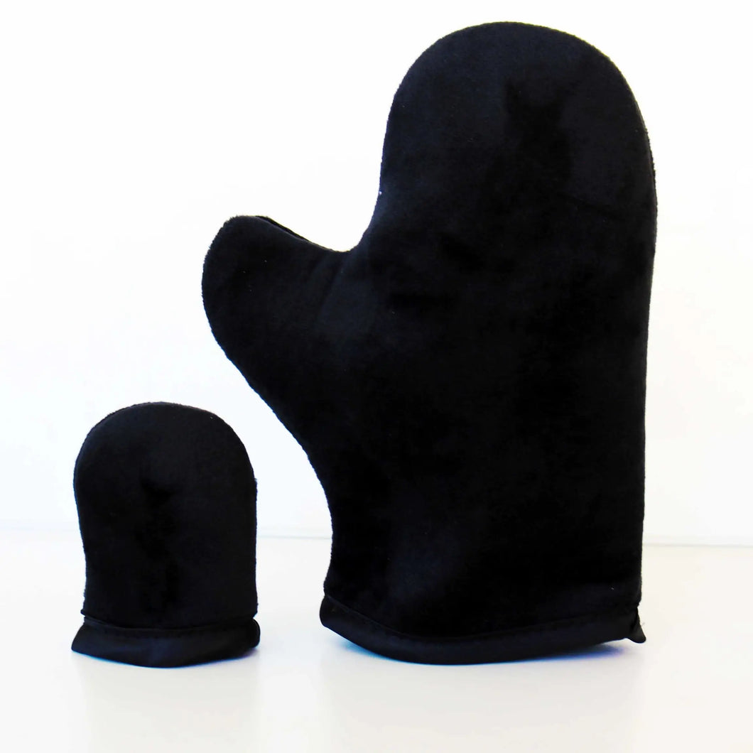 Self- Tanning Mitts (Hand mitt + Finger mitt) - THAW Boutique 